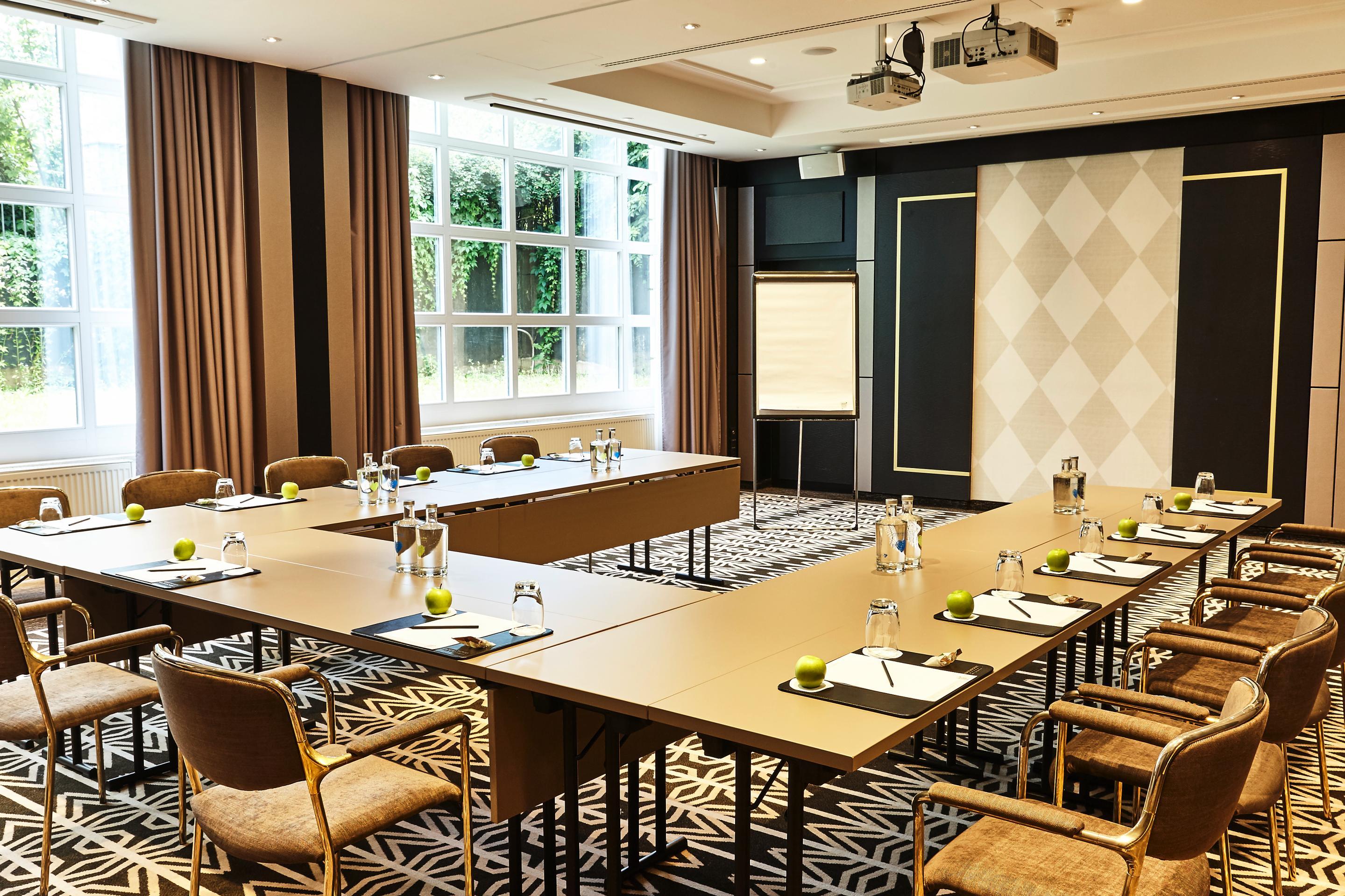 巴特洪堡史蒂根伯格酒店 外观 照片 Meeting room